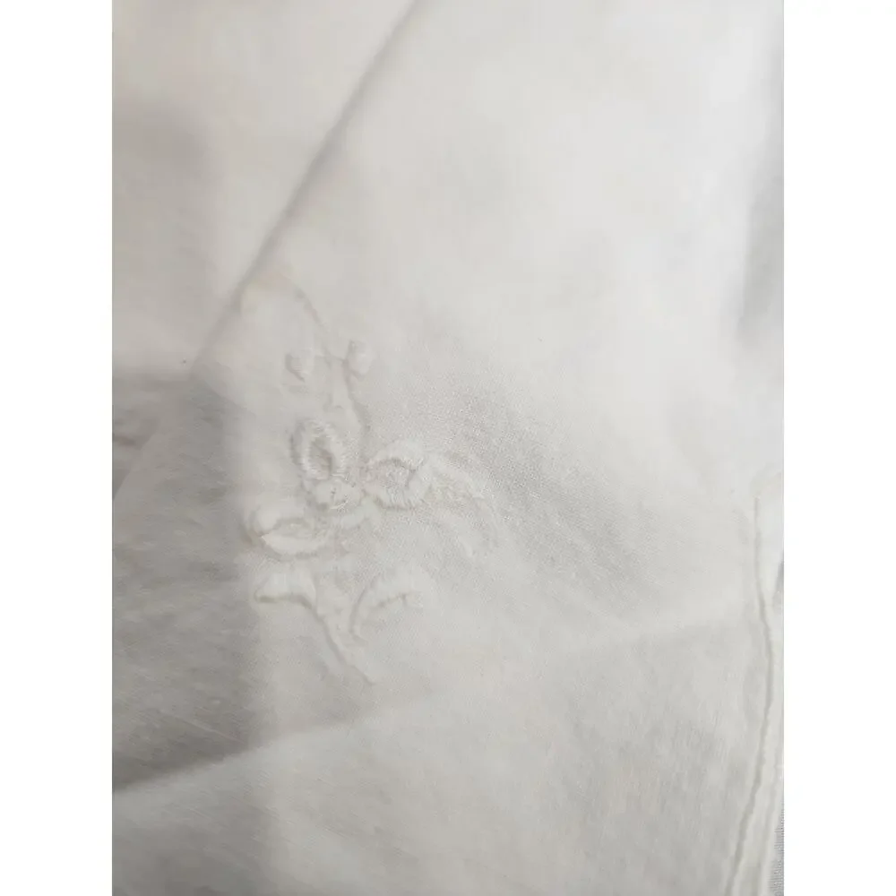 Vintage Set of 6 White Linen Dinner Napkins Embroidered Floral Monogram Wedding